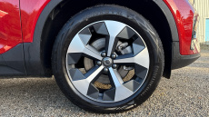 Volvo XC40 2.0 B3P Plus Dark 5dr Auto Petrol Estate